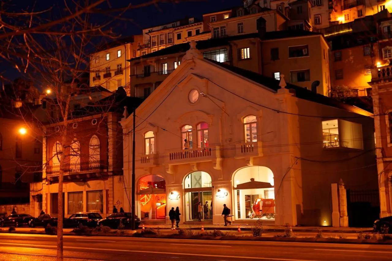 Hotel Zero Box Lodge Coimbra