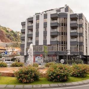 https://flag-hotel-madeira-ribeira-brava.madeira-islandshotels.com
